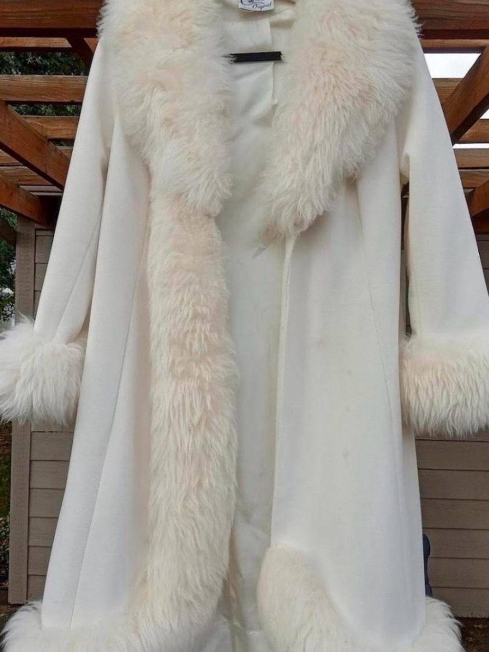 Vintage White Penny Lane 1950s Regal